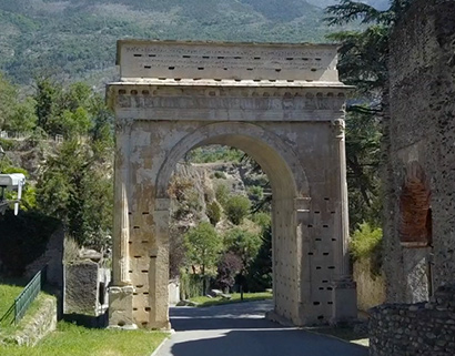 arco di augusto susa